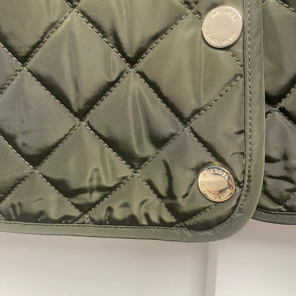 Michael Kors Black Utility Jacket with Quilted Design and Traditional Collar - Picture 5 of 6
